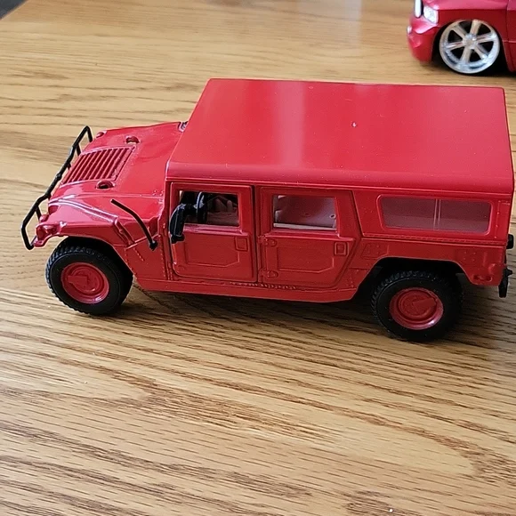 Hummer Model - Picture 1 of 11